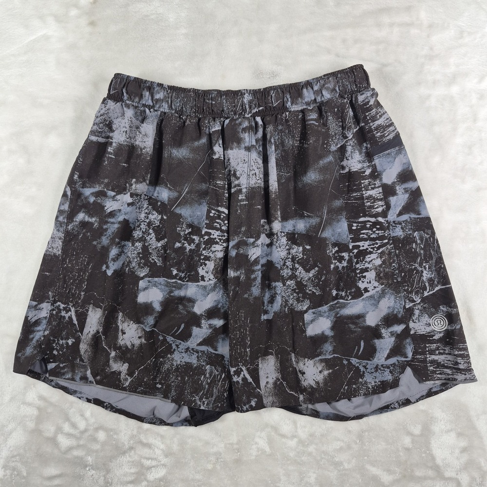 Lululemon Surge Shorts Men's Large Black Lined 7" Inseam Athletic Gym LM7A23S